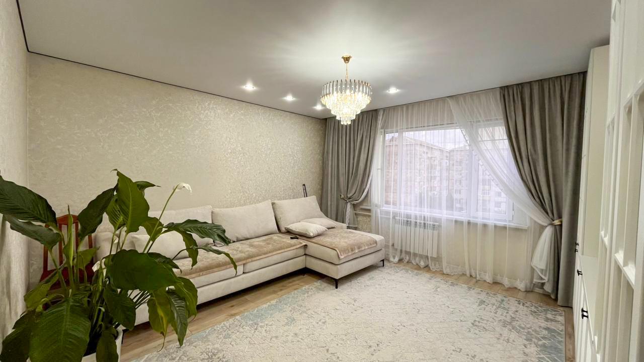 2-комнантная квартира, 65.0 м²,Абая за 33 000 000