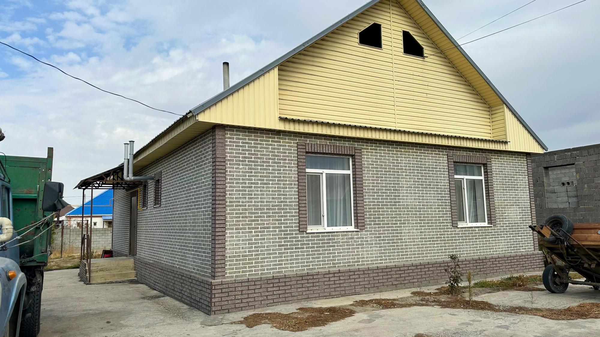 4-комнантный квартира, 107.0 м²,Есымхана за 35 000 000