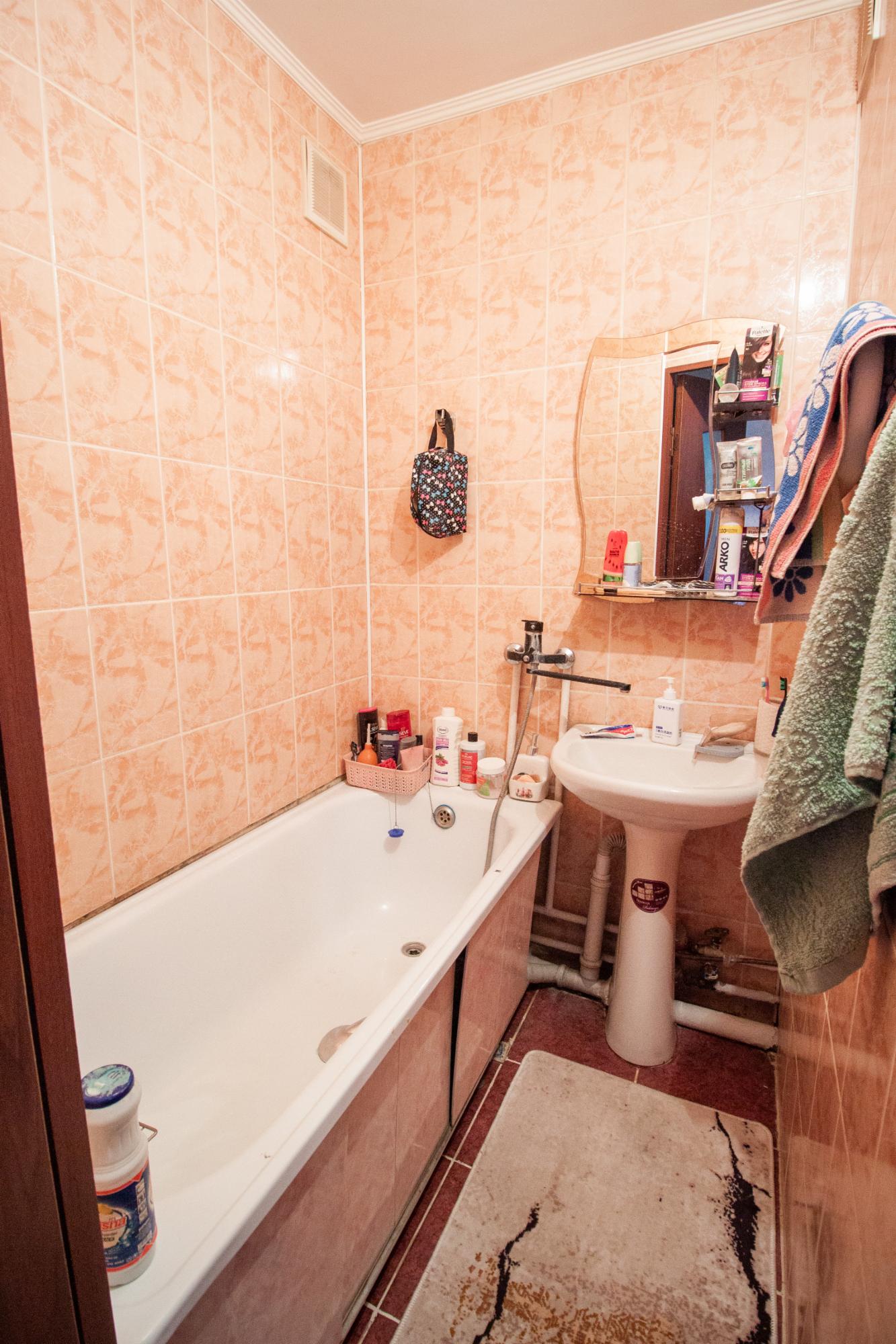 3-комнантная квартира, 56.0 м²,мкр Самал за 17 300 000