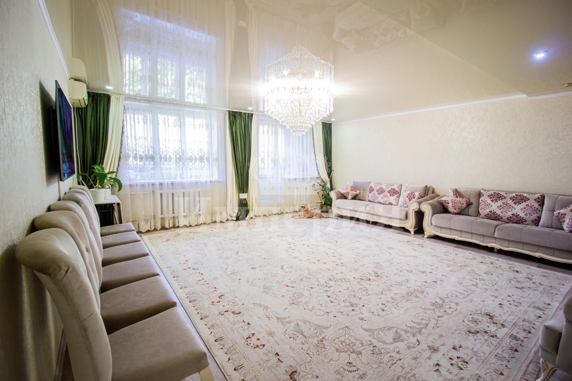 3-комнантная квартира, 108.0 м²,2 мкр за 28 500 000