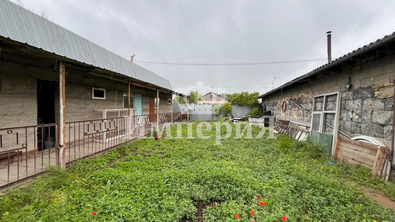 4-комнантный квартира, 144.0 м²,Сыртанова за 15 600 000