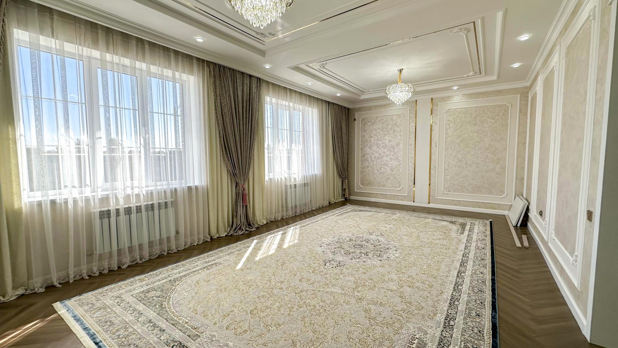 6-комнантный квартира, 283.0 м²,Жастар за 130 000 000