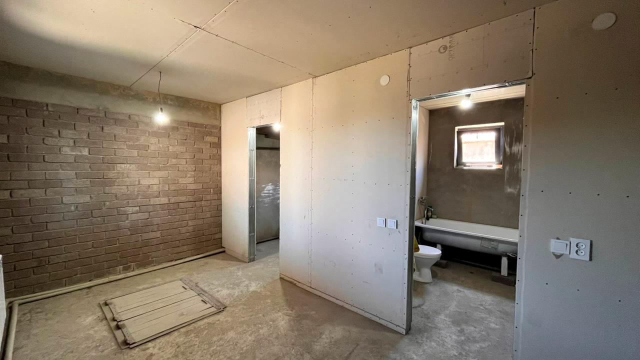 4-комнантный квартира, 122.0 м²,Ескельды Би за 49 000 000