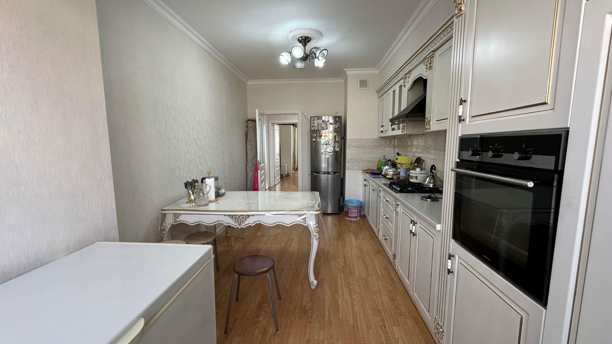 4-комнантная квартира, 112.0 м²,Болашак за 40 000 000