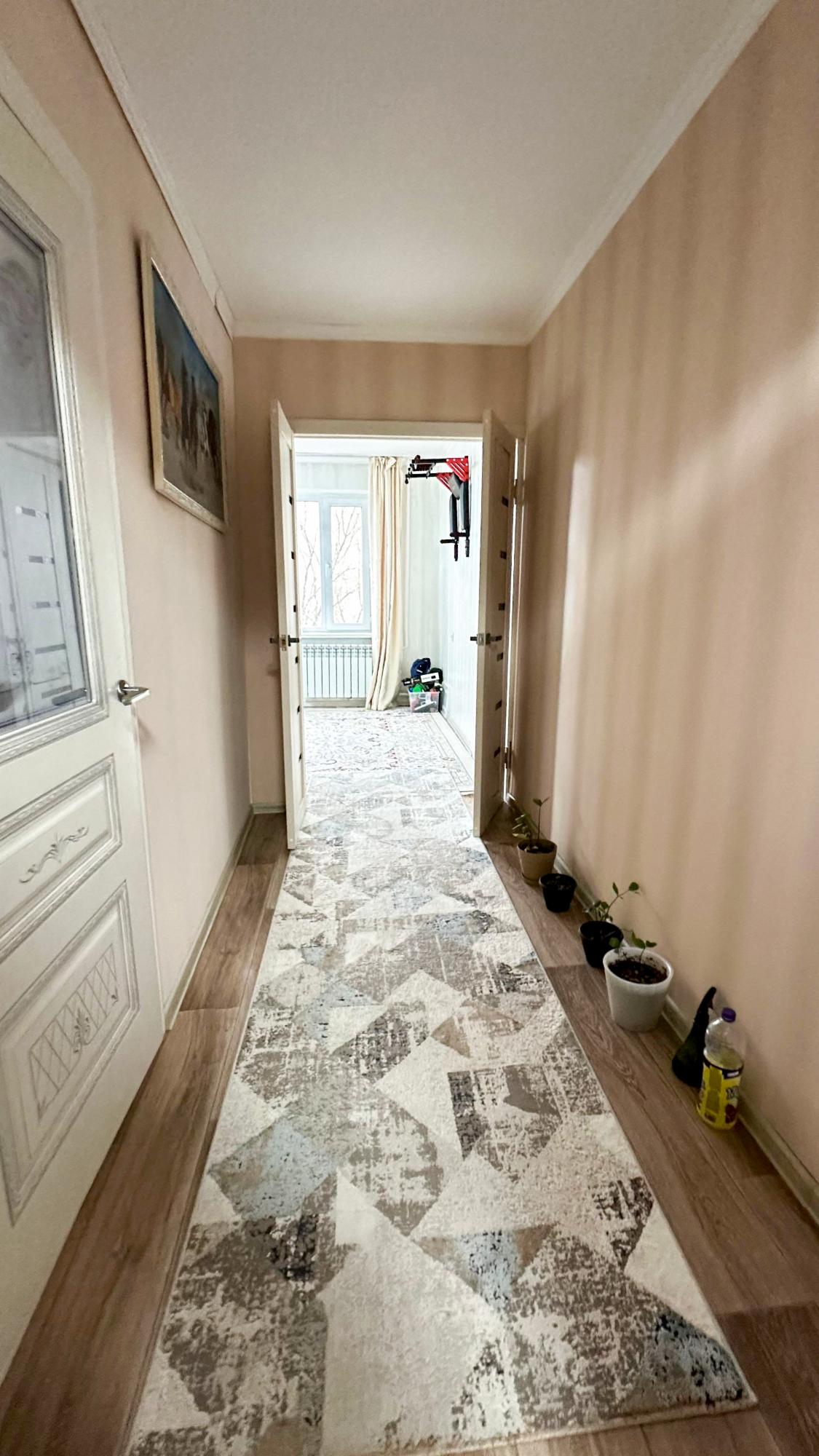 3-комнантная квартира, 56.0 м²,4 мкр за 20 300 000