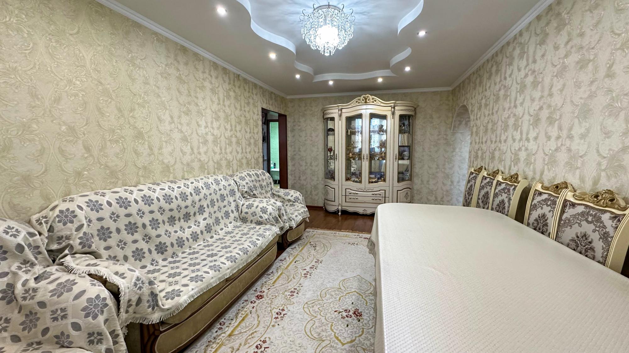 4-комнантная квартира, 78.0 м²,4 мкр за 30 000 000
