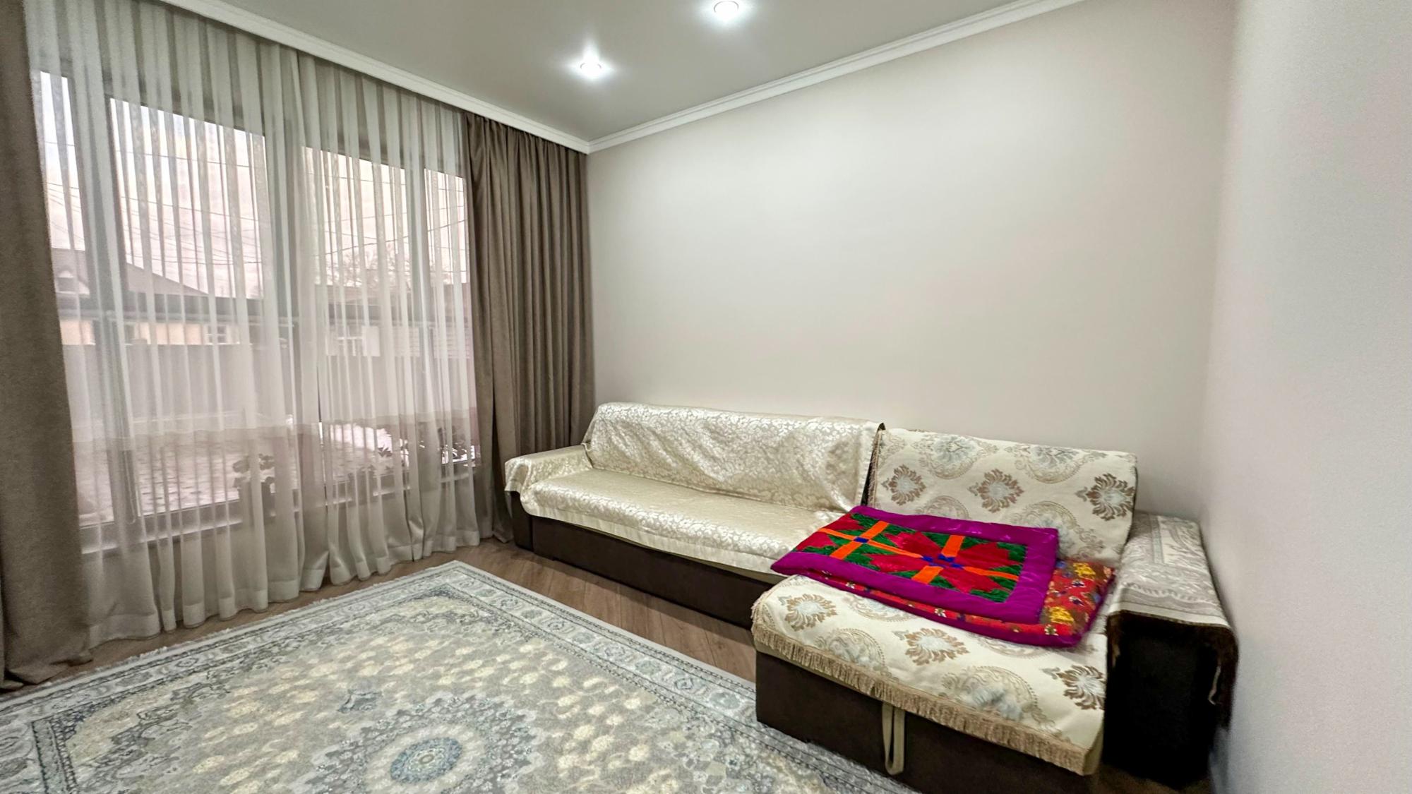 4-комнантный квартира, 104.0 м²,Калиева за 65 000 000