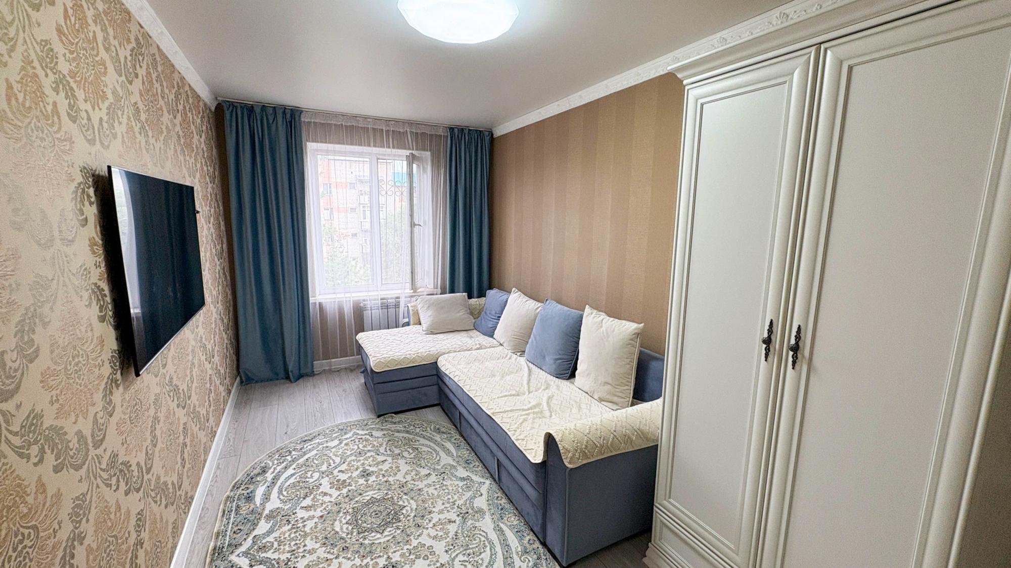 4-комнантная квартира, 74.2 м²,4 мкр за 22 000 000