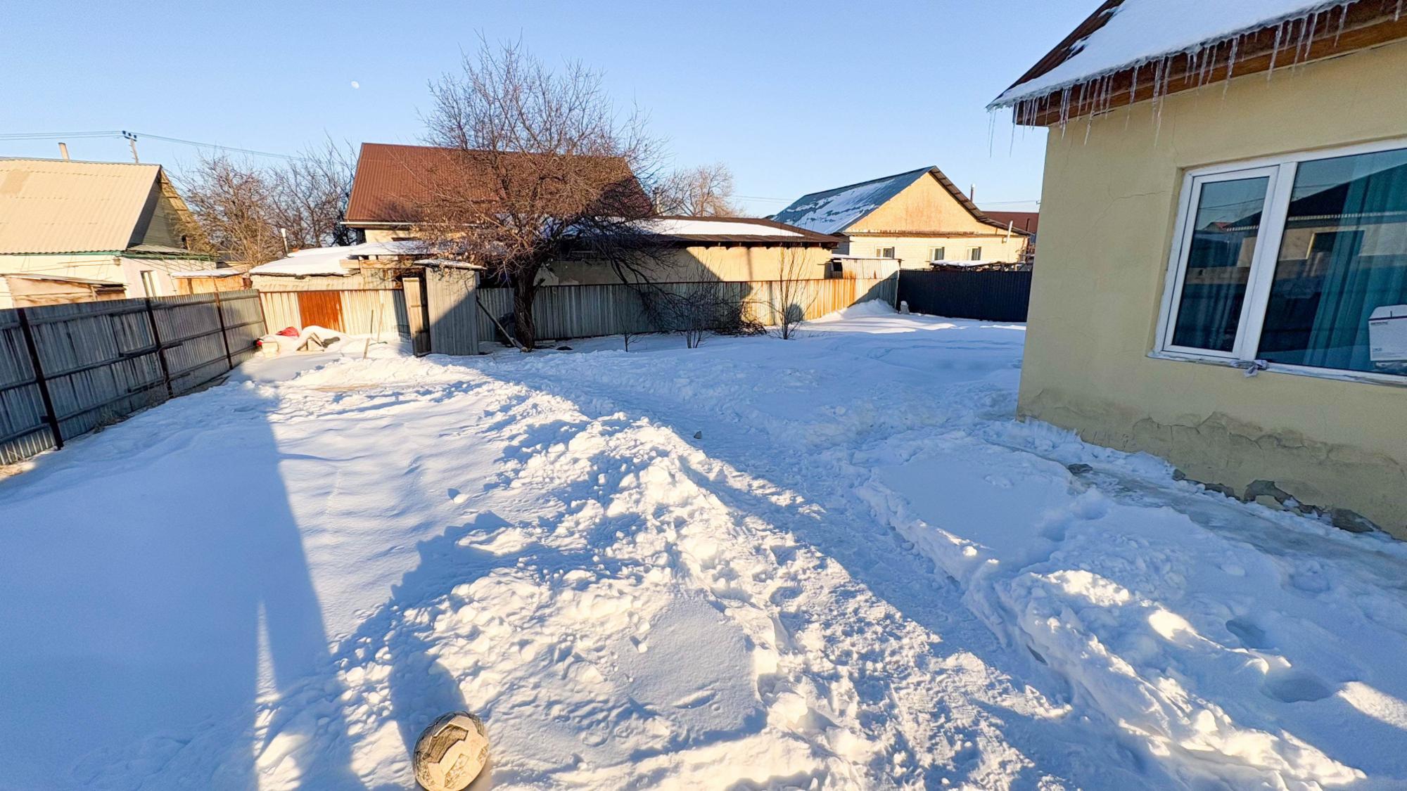 3-комнантный квартира, 64.0 м²,Кожамиярова за 17 500 000