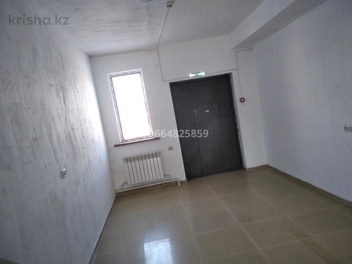 9-комнантный квартира, 270.0 м²,Амангельды за 120 000 000