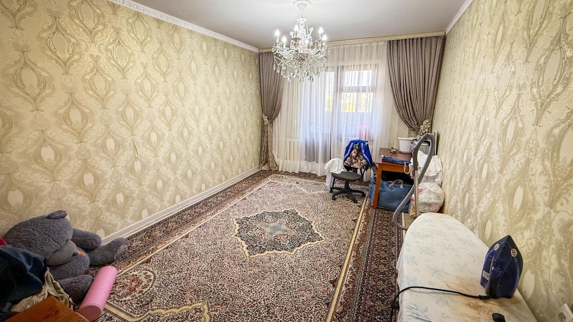 5-комнантная квартира, 106.0 м²,3 мкр за 43 000 000