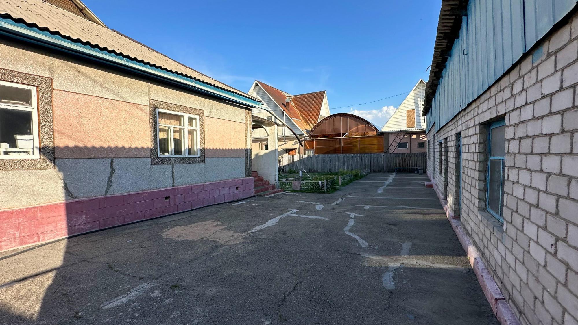 4-комнантный квартира, 123.0 м²,Репина за 22 700 000