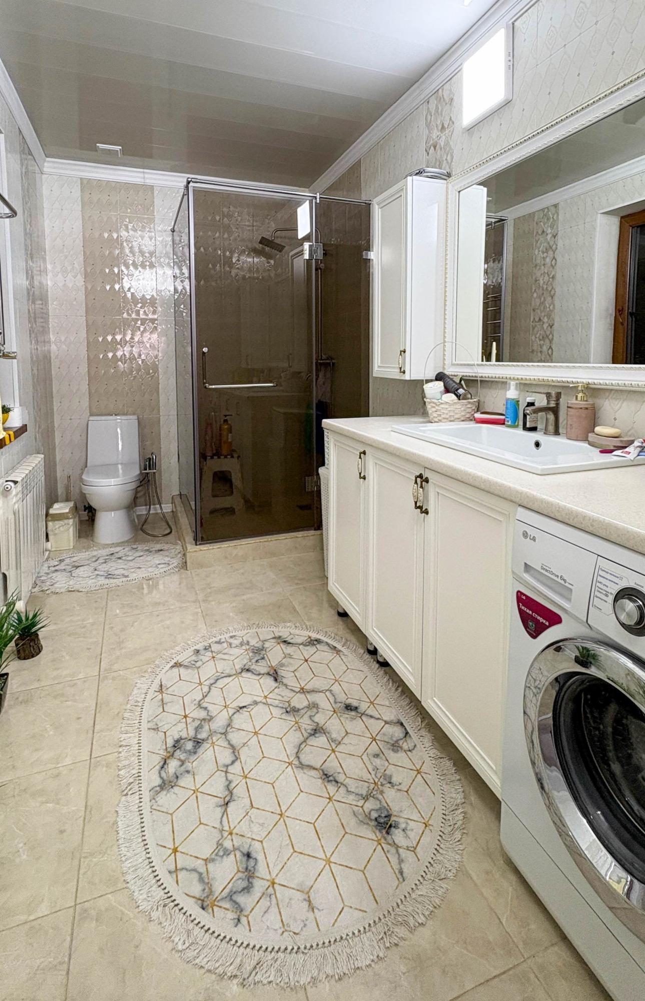 4-комнантный квартира, 132.0 м²,Кок Жазык за 47 000 000