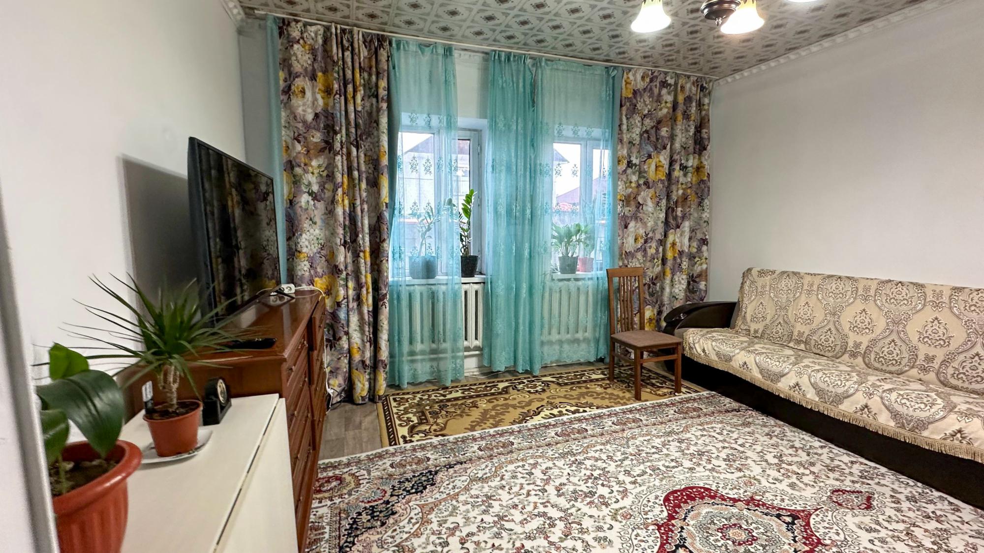 4-комнантный квартира, 63.0 м²,Сулеева за 16 700 000