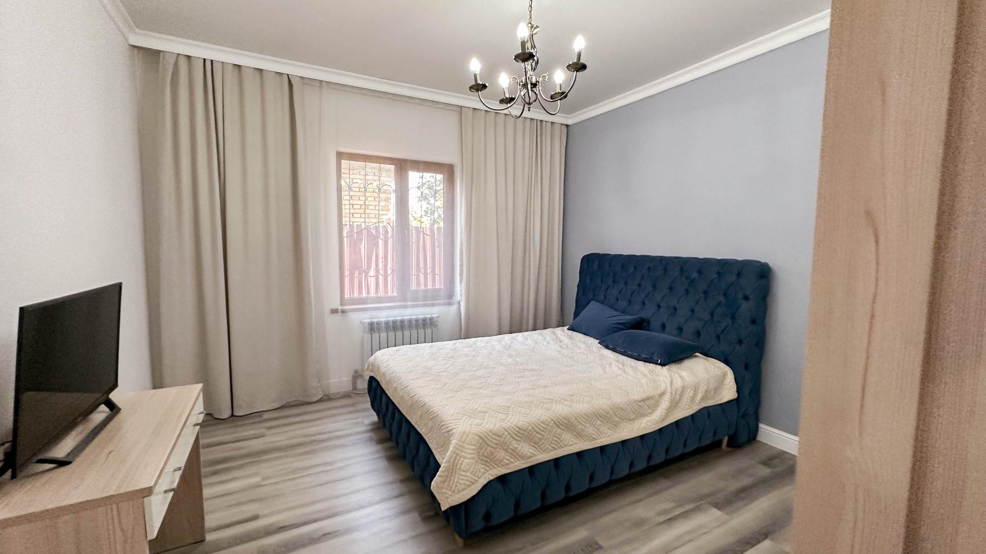 5-комнантный квартира, 220.0 м²,Балпык за 45 000 000