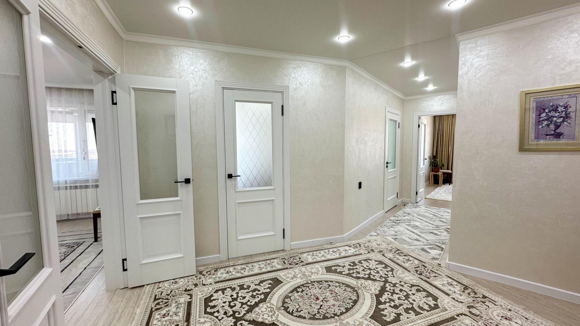 3-комнантная квартира, 80.0 м²,Назарбаева за 32 000 000