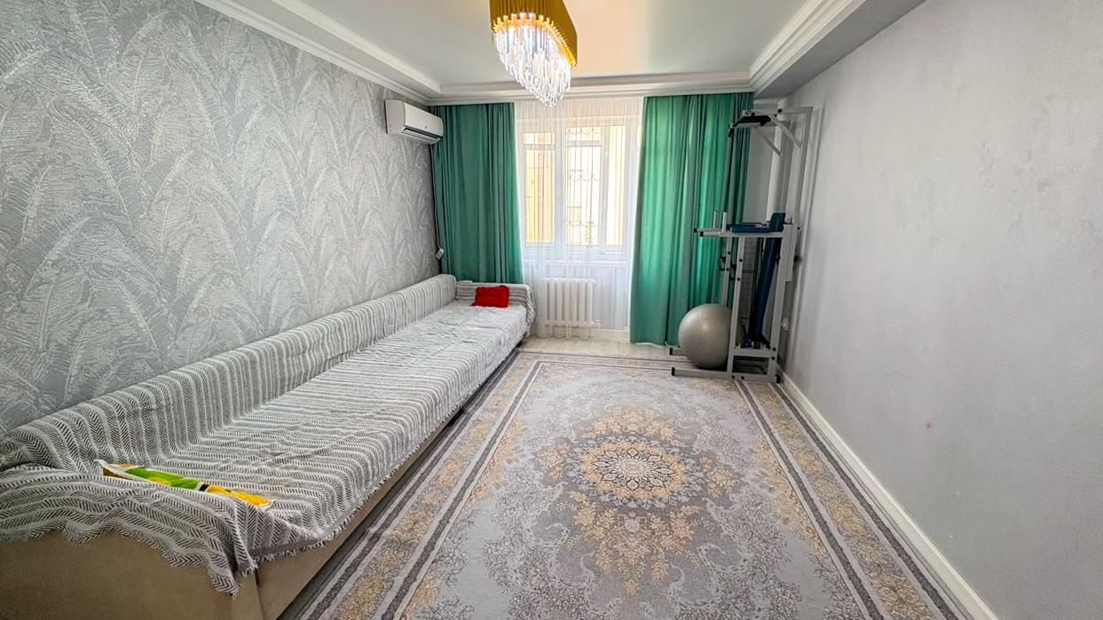 3-комнантная квартира, 90.0 м²,Базарбаева за 42 000 000