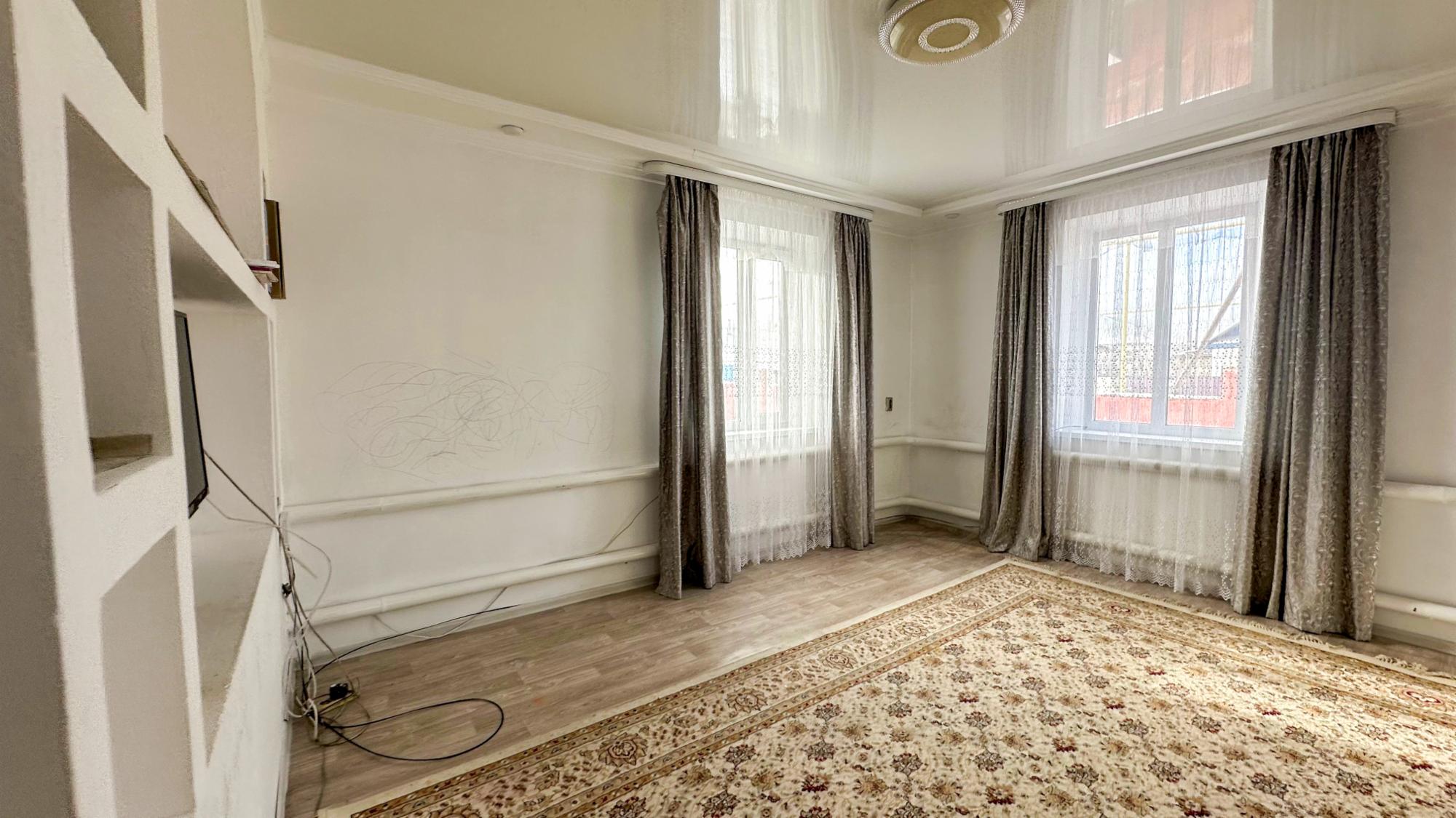 6-комнантный квартира, 70.4 м²,Еркин за 25 600 000