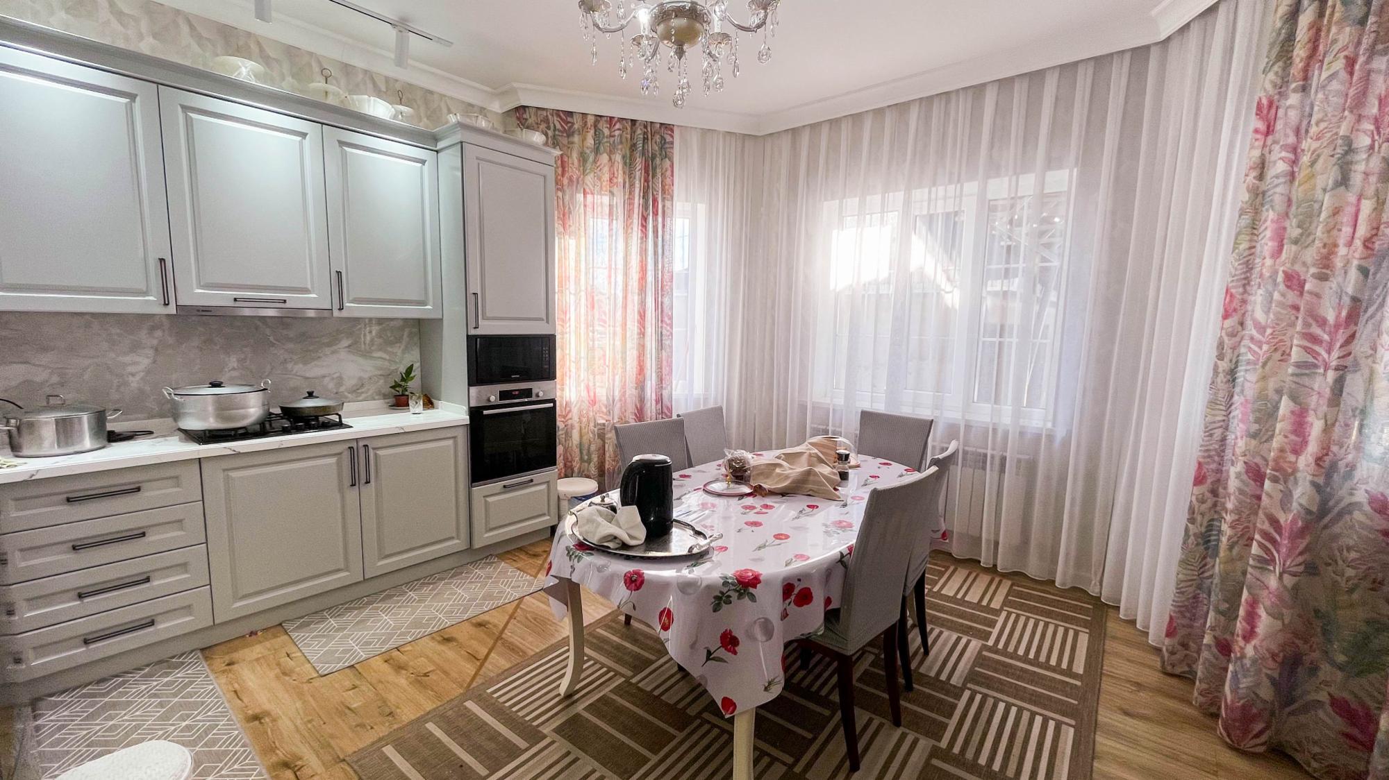 5-комнантный квартира, 162.0 м²,Ынтымак за 55 000 000