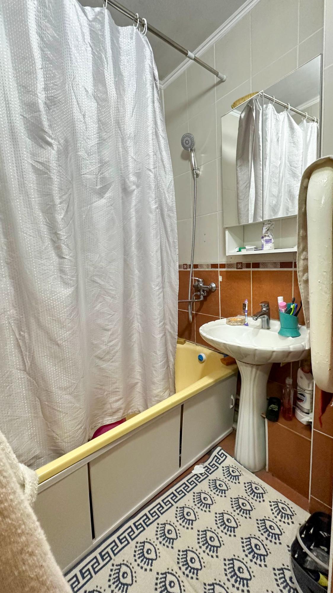 2-комнантная квартира, 52.0 м²,Красина за 16 000 000