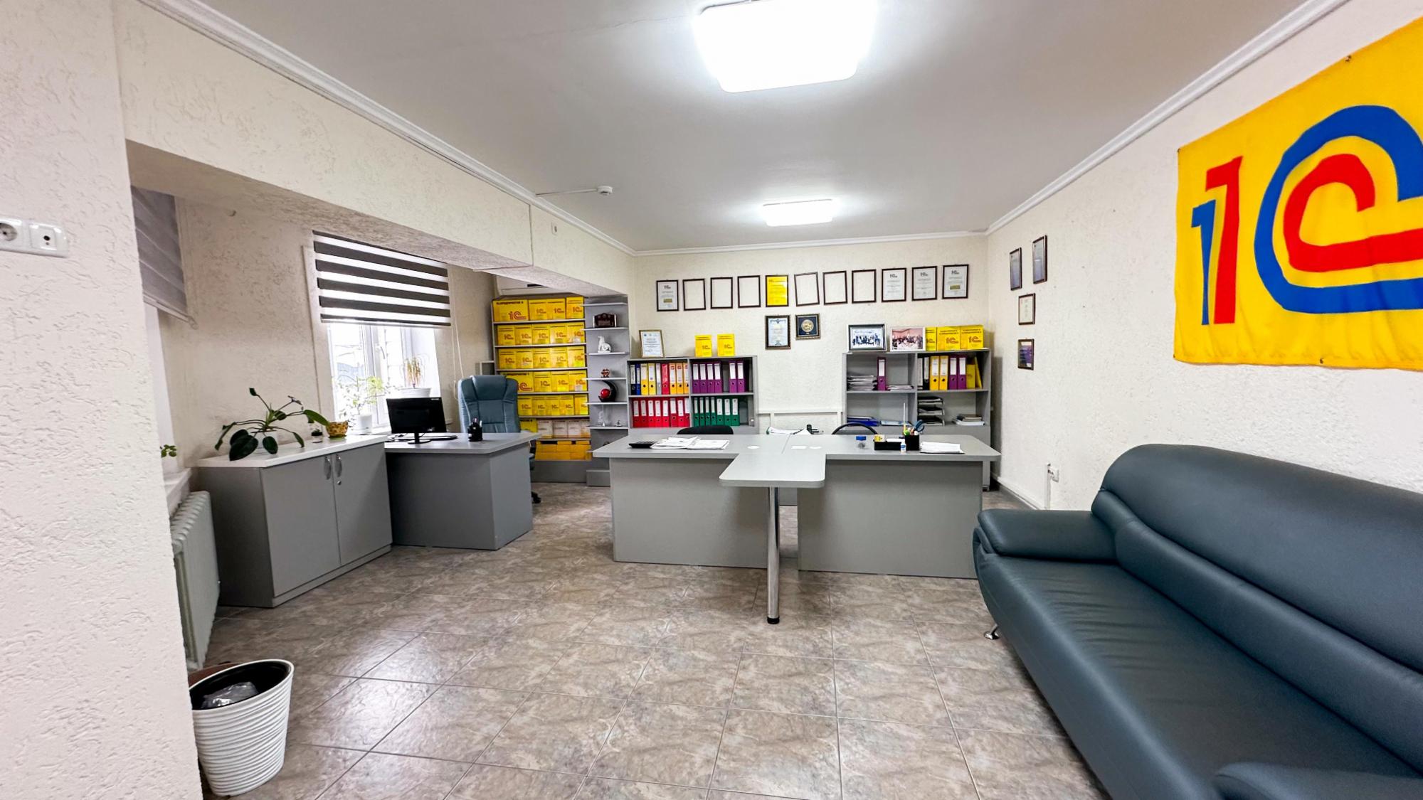 8-комнантный квартира, 212.6 м²,Ескельды Би за 79 000 000