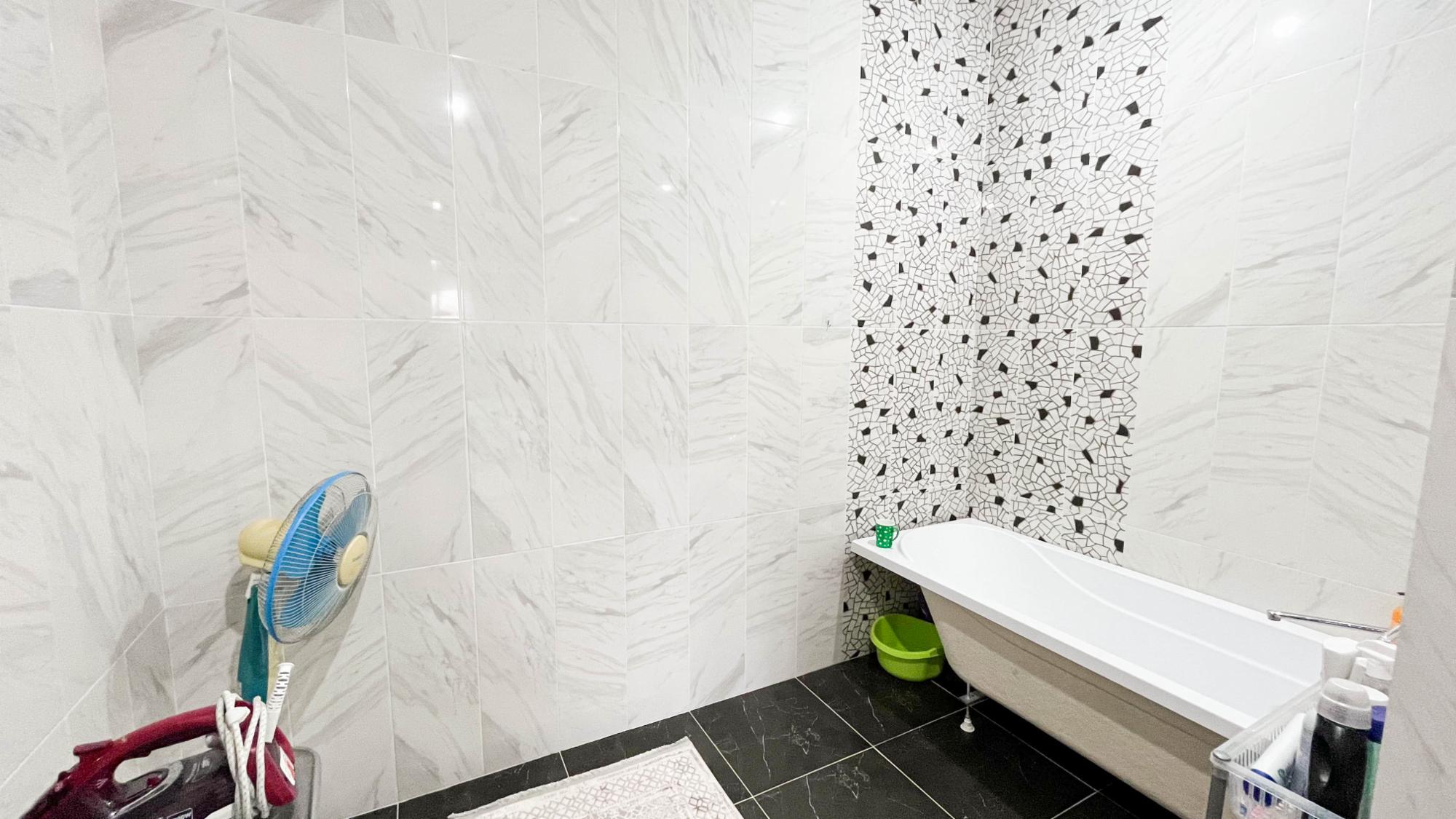 5-комнантный квартира, 226.0 м²,Амангельды за 45 000 000