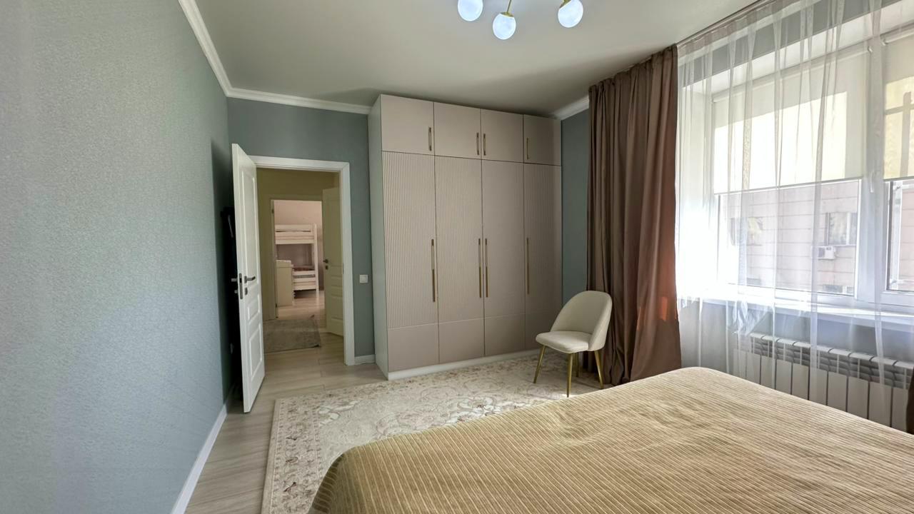 3-комнантная квартира, 90.0 м²,Валиханова за 41 500 000