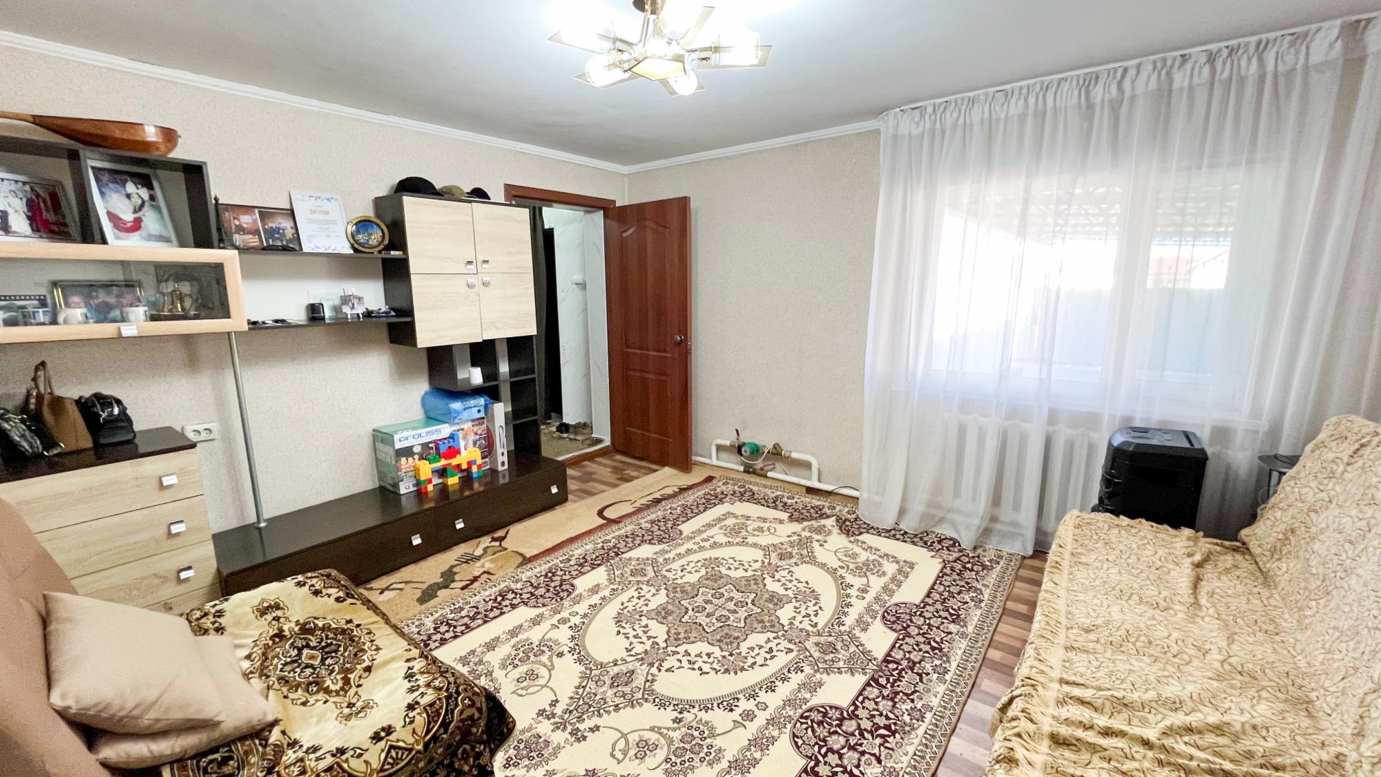 5-комнантный квартира, 103.0 м²,Шаляпина за 270 000 001