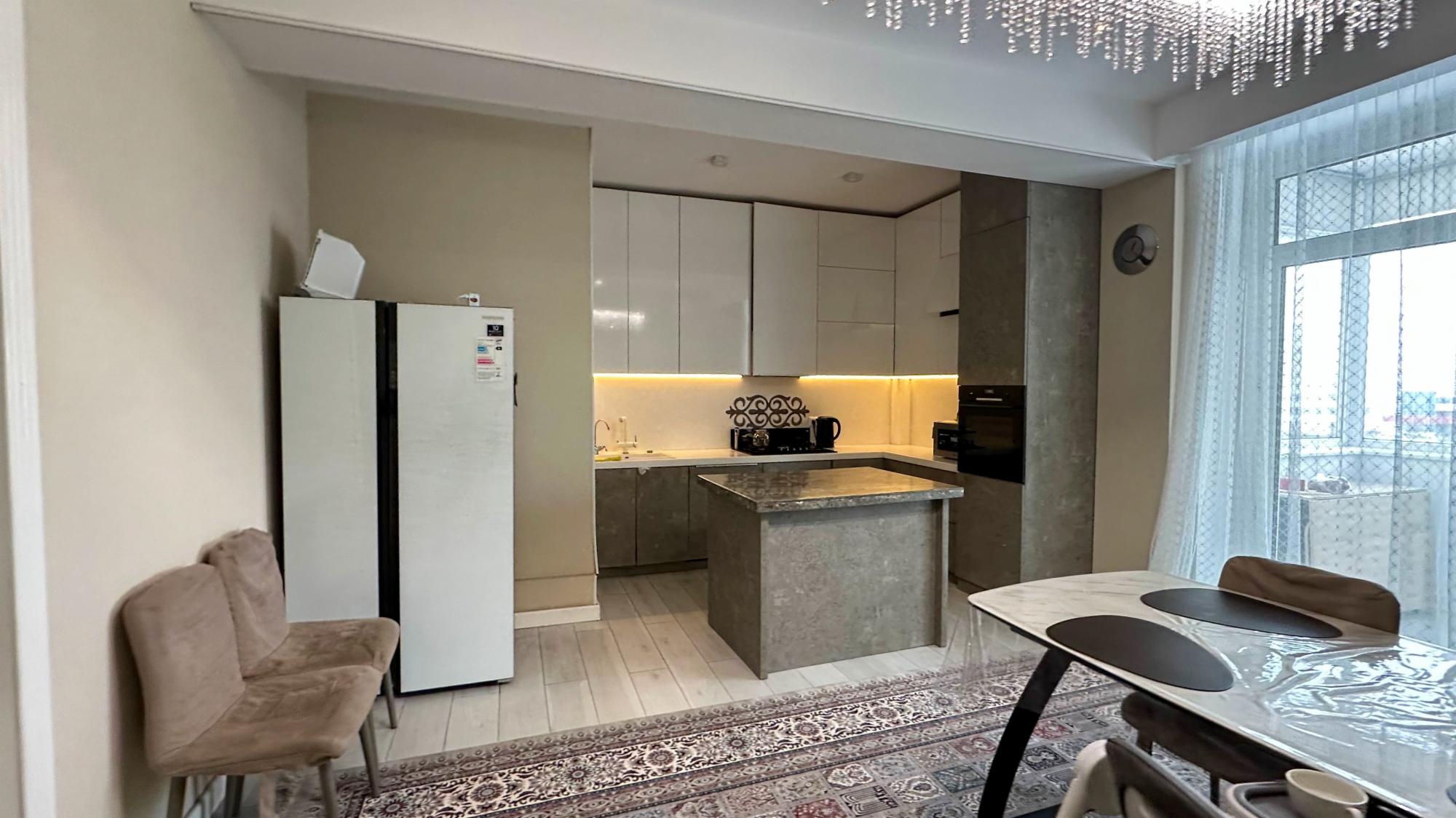 4-комнантная квартира, 164.0 м²,Жана Гарышкер за 95 000 000