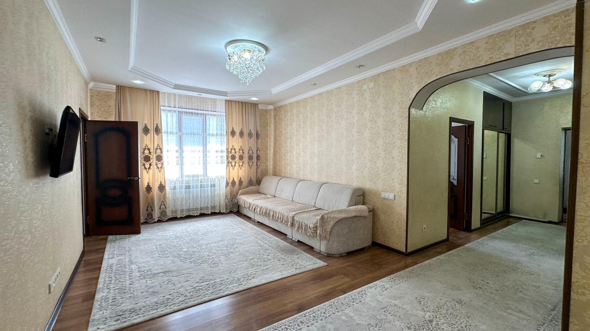 5-комнантный квартира, 150.0 м²,Талдыкорганская за 56 000 000