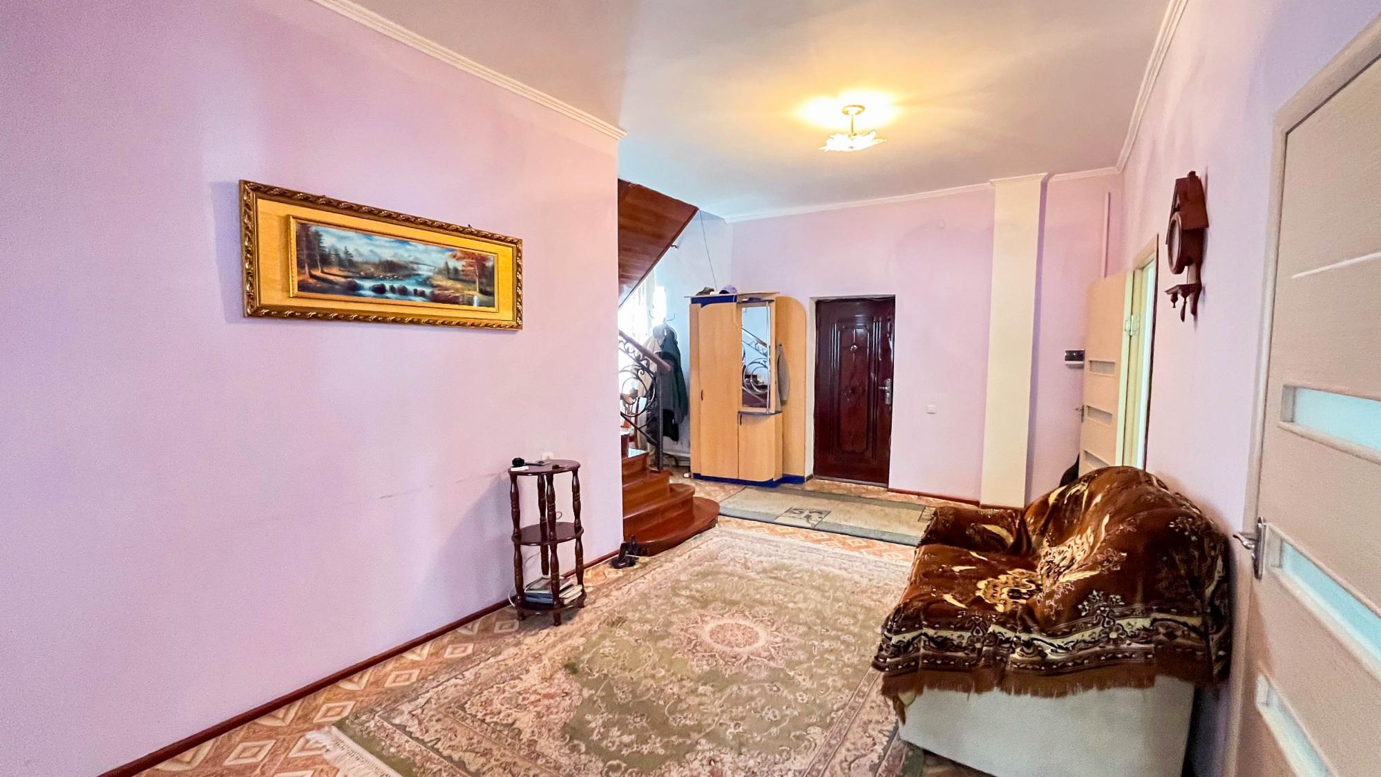 10-комнантный квартира, 260.0 м²,Безродного за 34 500 000