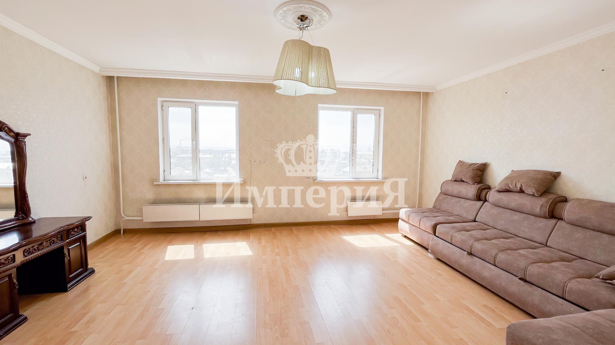 2-комнантная квартира, 80.0 м²,Назарбаева за 28 000 000