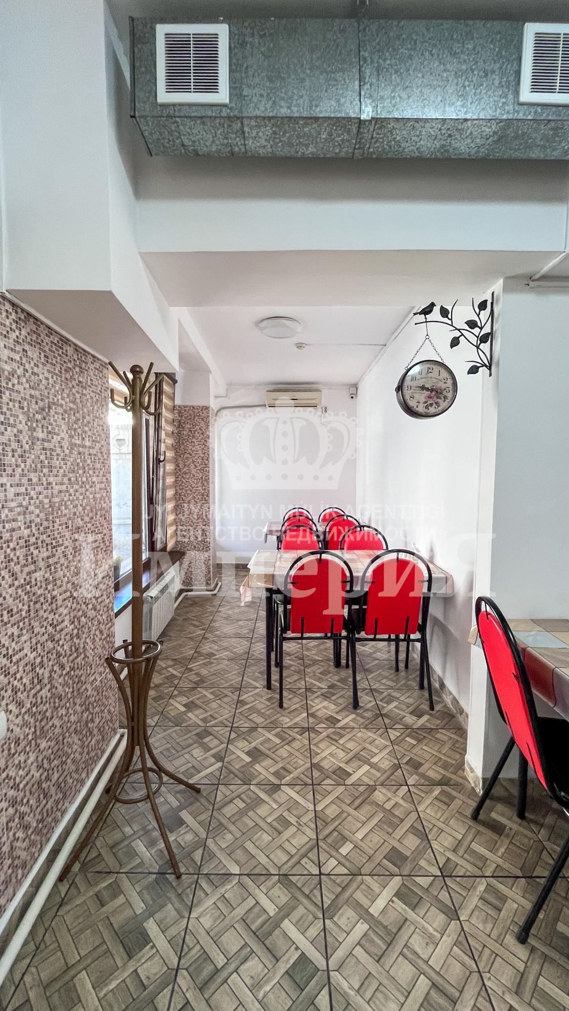 5-комнантный квартира, 145.0 м²,Абая за 55 000 000