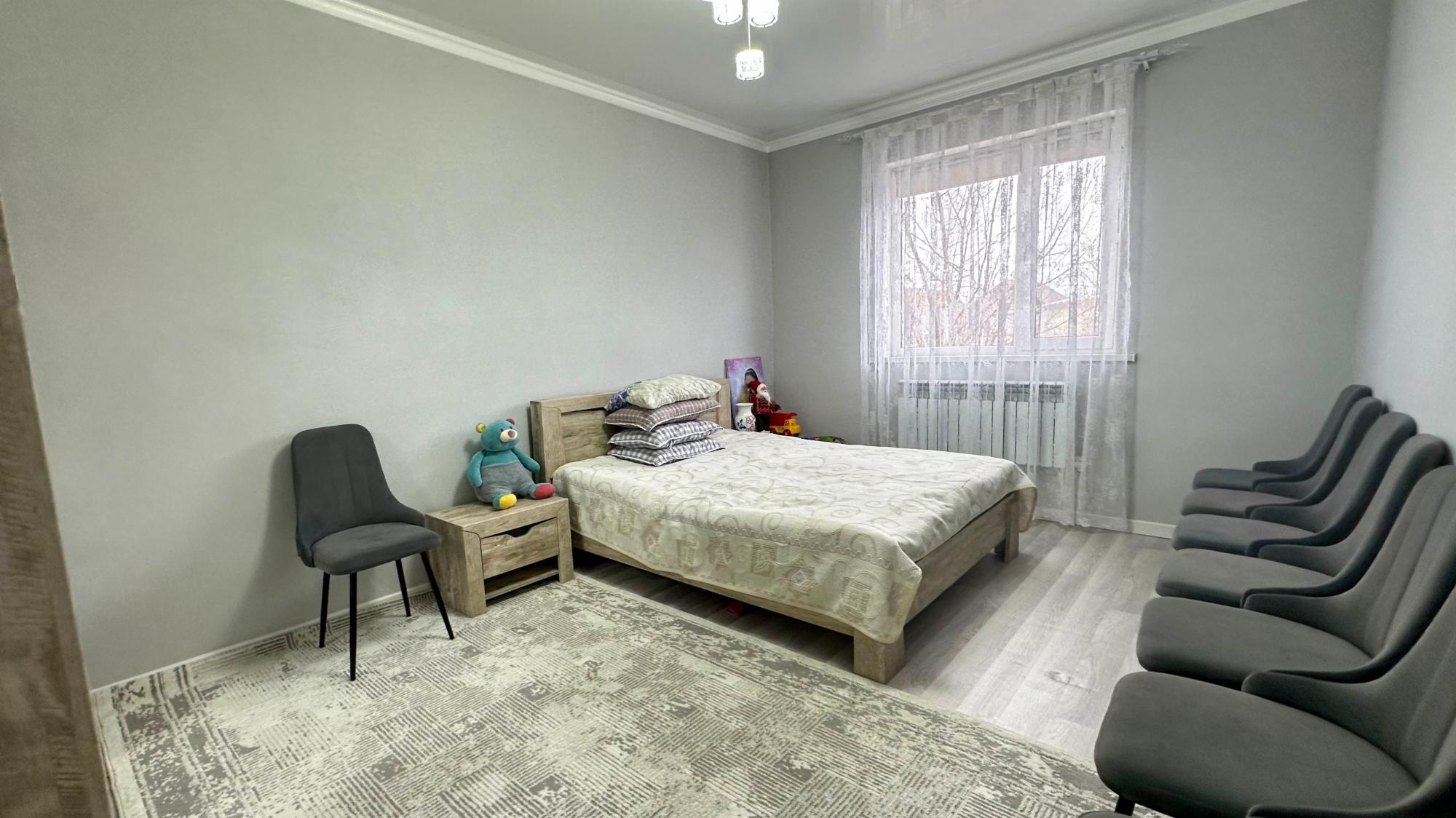 4-комнантный квартира, 128.0 м²,Сулеева за 35 000 000