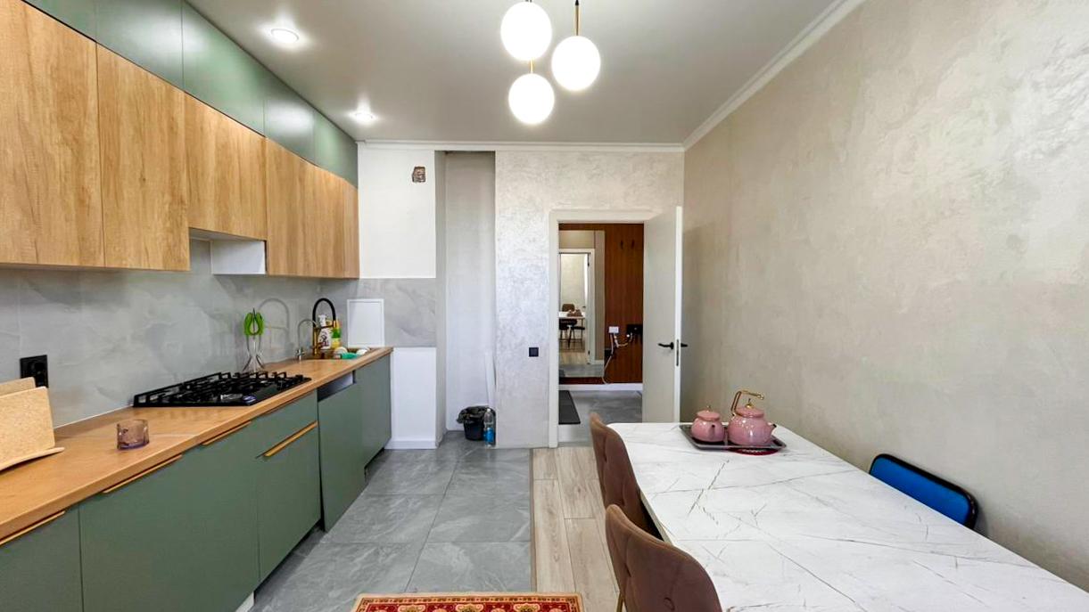 3-комнантная квартира, 90.0 м²,5 мкр за 39 500 000