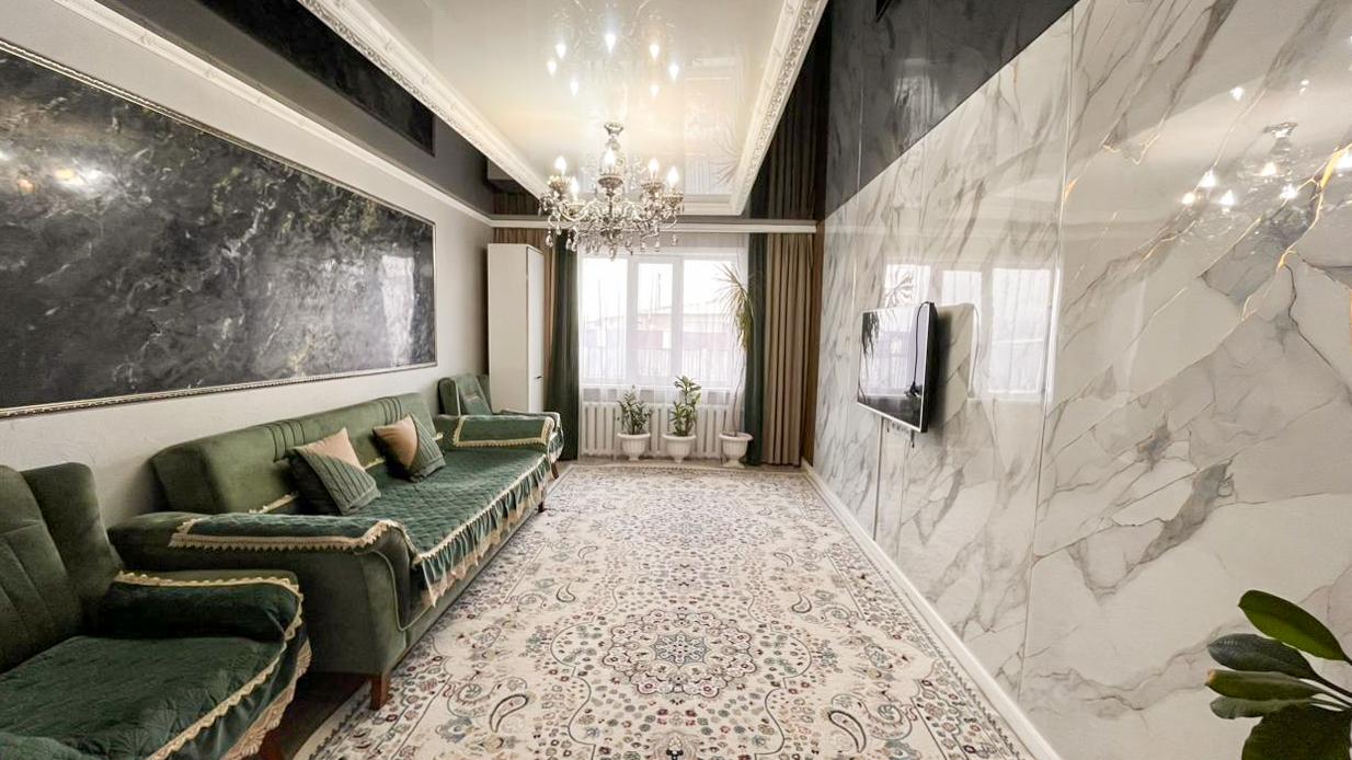 4-комнантный квартира, 130.0 м²,Кастеева за 29 000 000