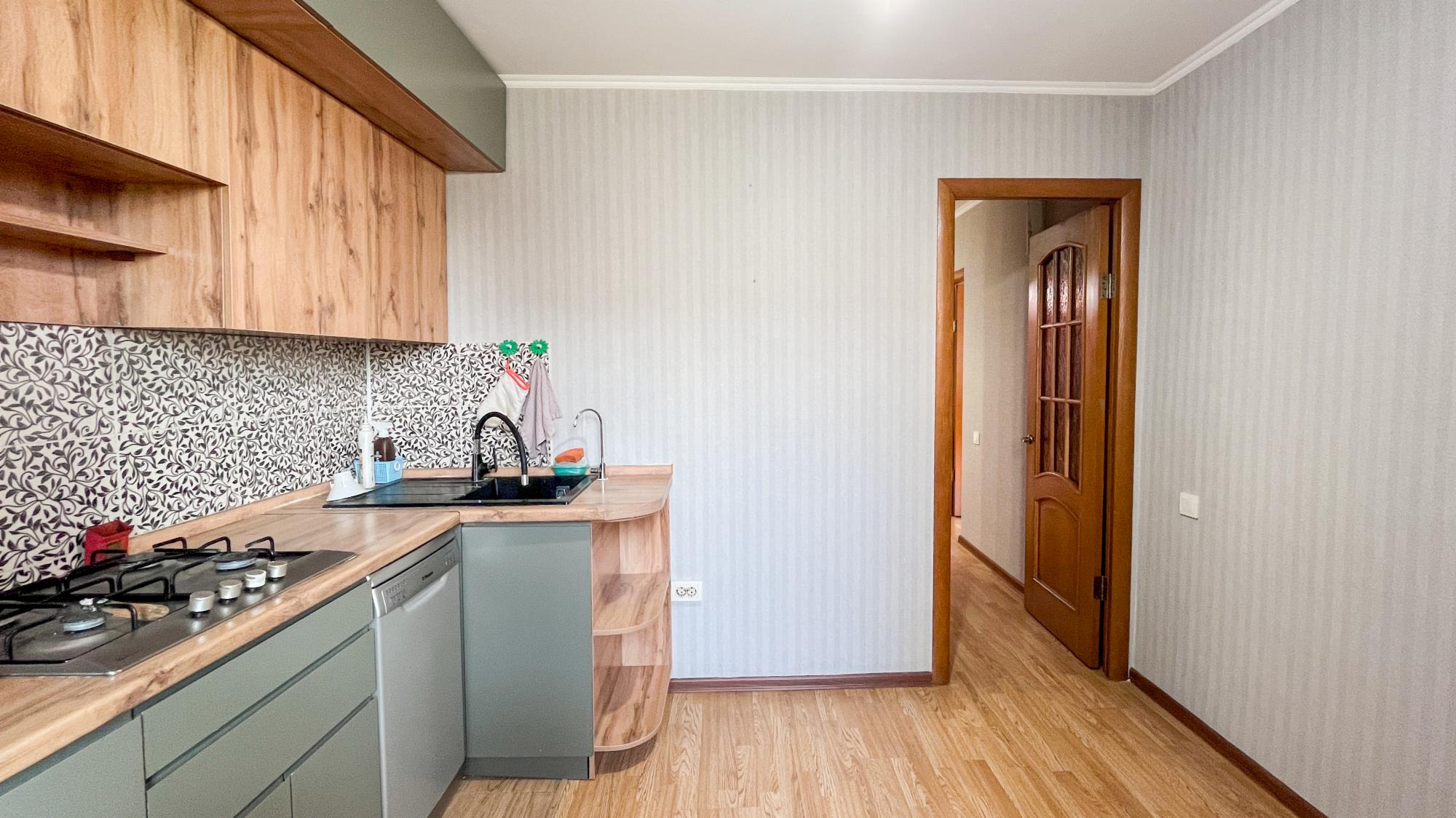 3-комнантная квартира, 70.0 м²,Алдабергенова за 30 300 000