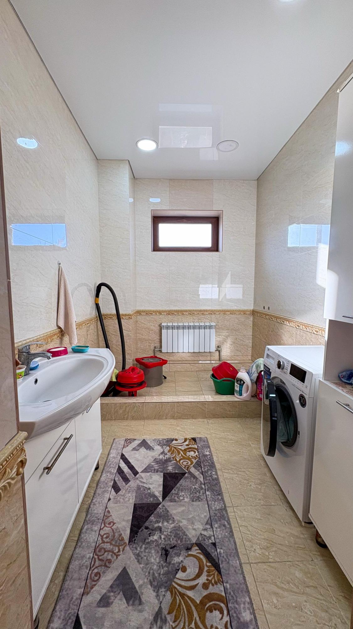 7-комнантный квартира, 300.0 м²,Гаухар Ана за 64 200 000