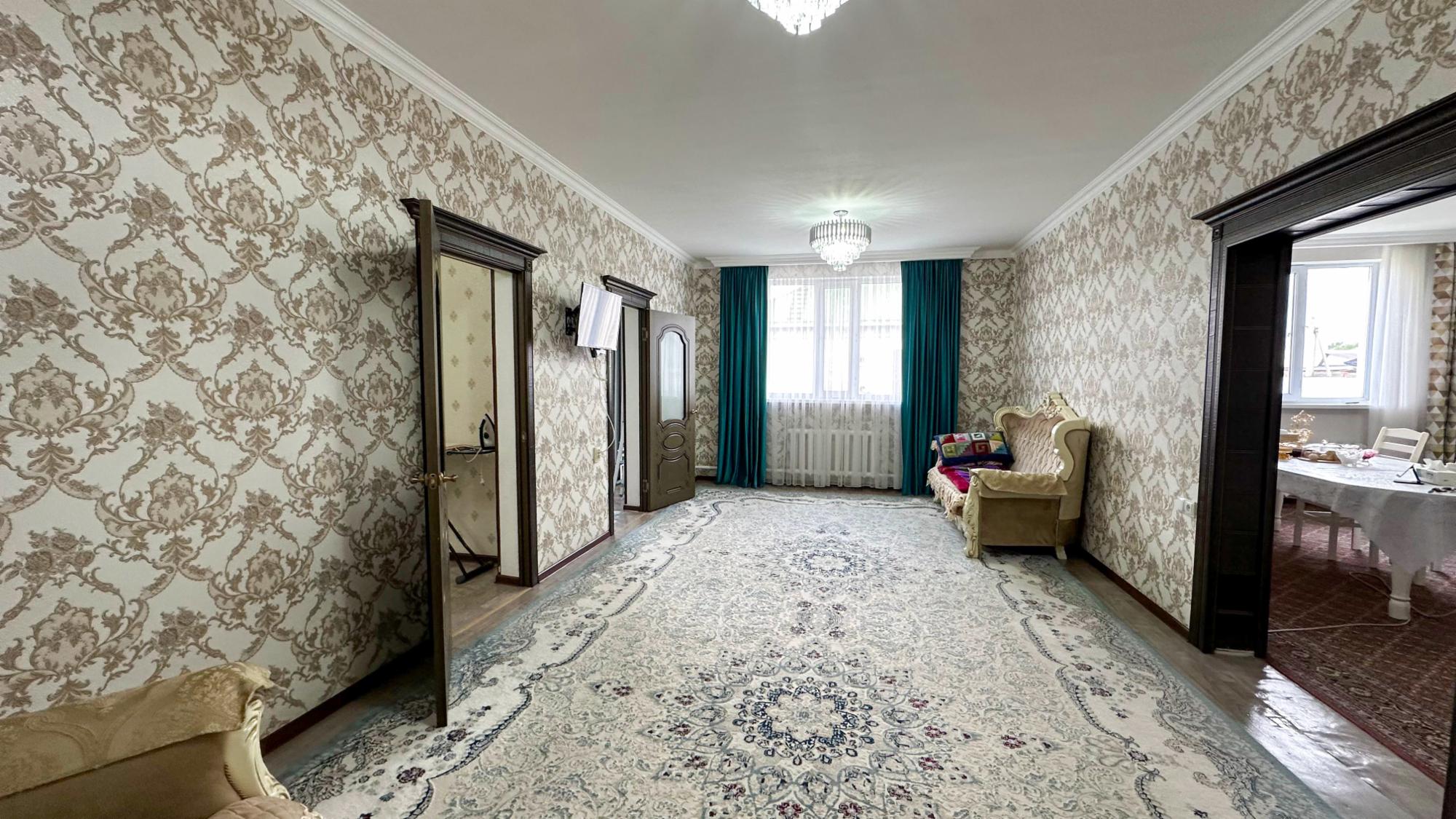 3-комнантный квартира, 90.0 м²,Алдабергенова за 35 000 000