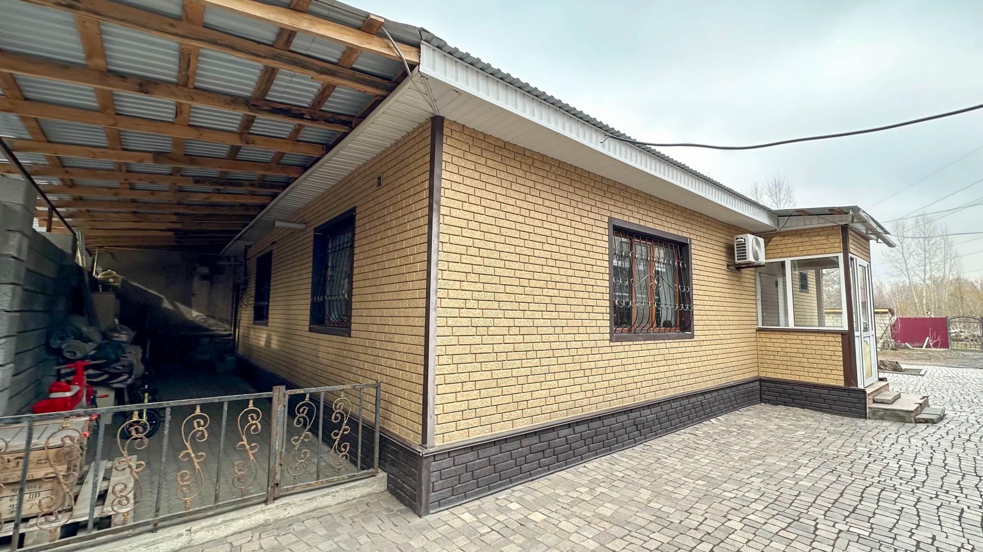 5-комнантный квартира, 176.0 м²,Абылай Хана за 42 000 000