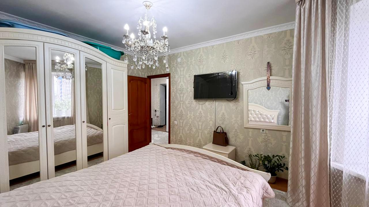 4-комнантная квартира, 88.0 м²,3 мкр за 32 500 000