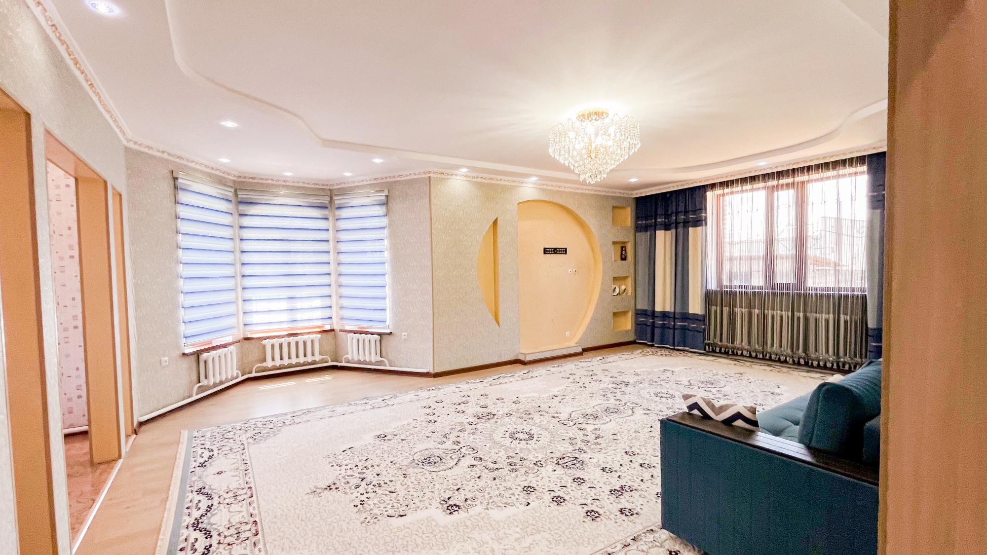 4-комнантный квартира, 160.0 м²,Оркен за 68 000 000