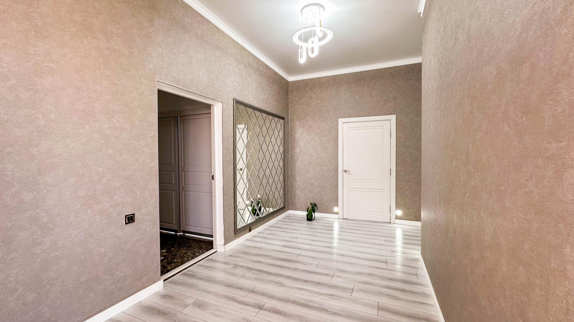 1-комнантный квартира, 210.0 м²,Алтынемель за 44 000 000