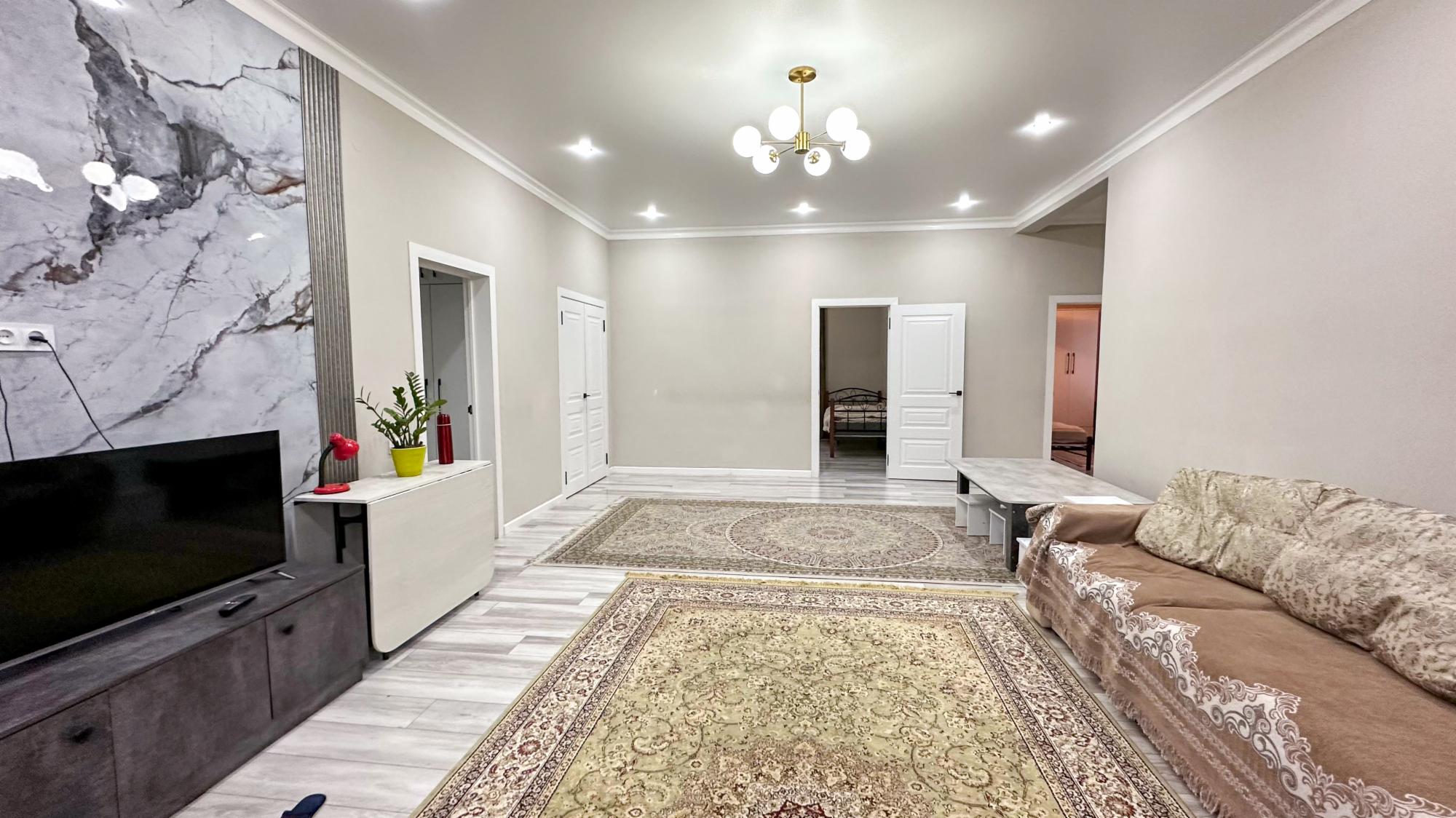 4-комнантный квартира, 125.0 м²,Карлыгаш за 45 500 000