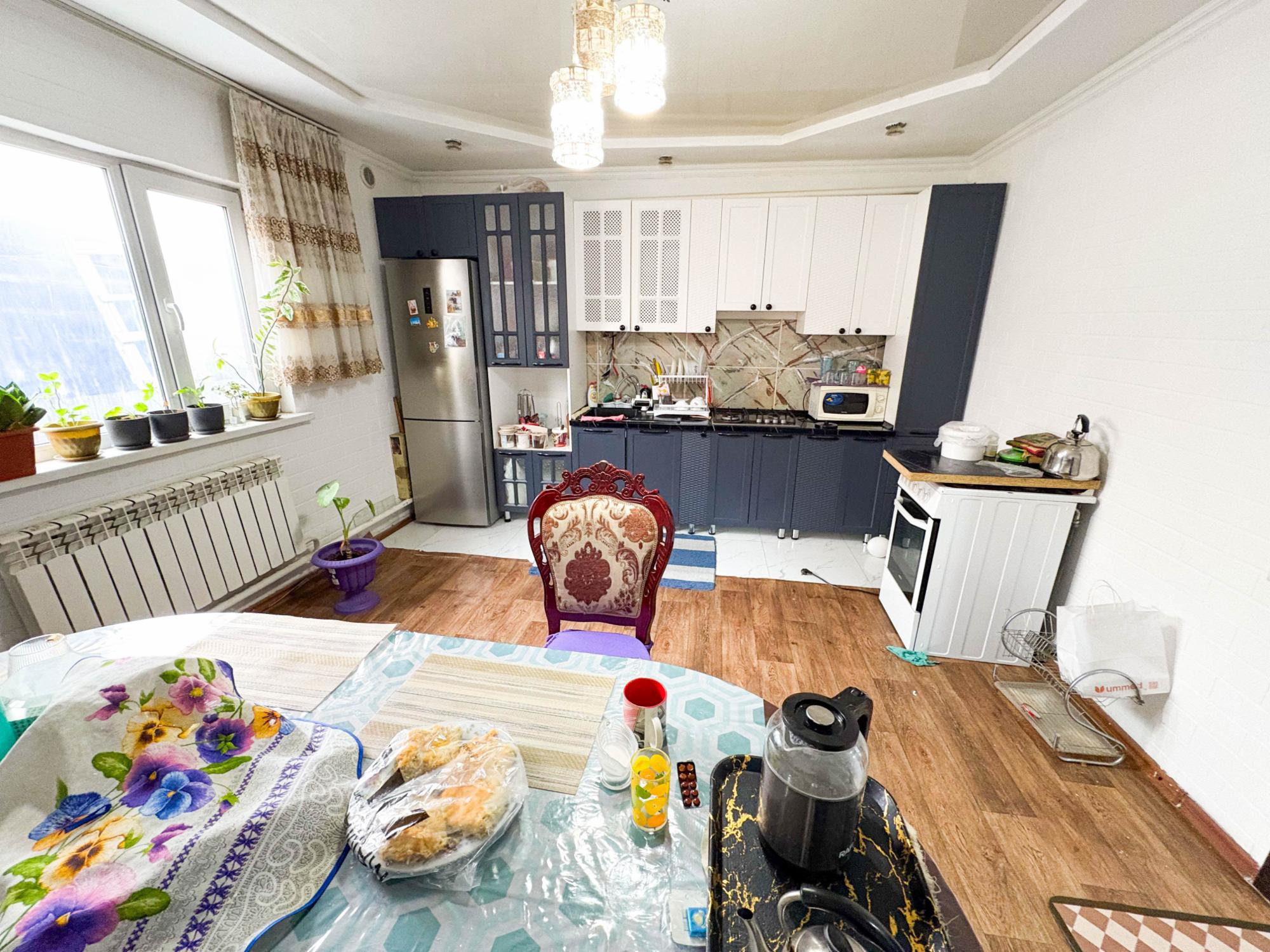 4-комнантный квартира, 100.0 м²,Подобедова за 20 000 000