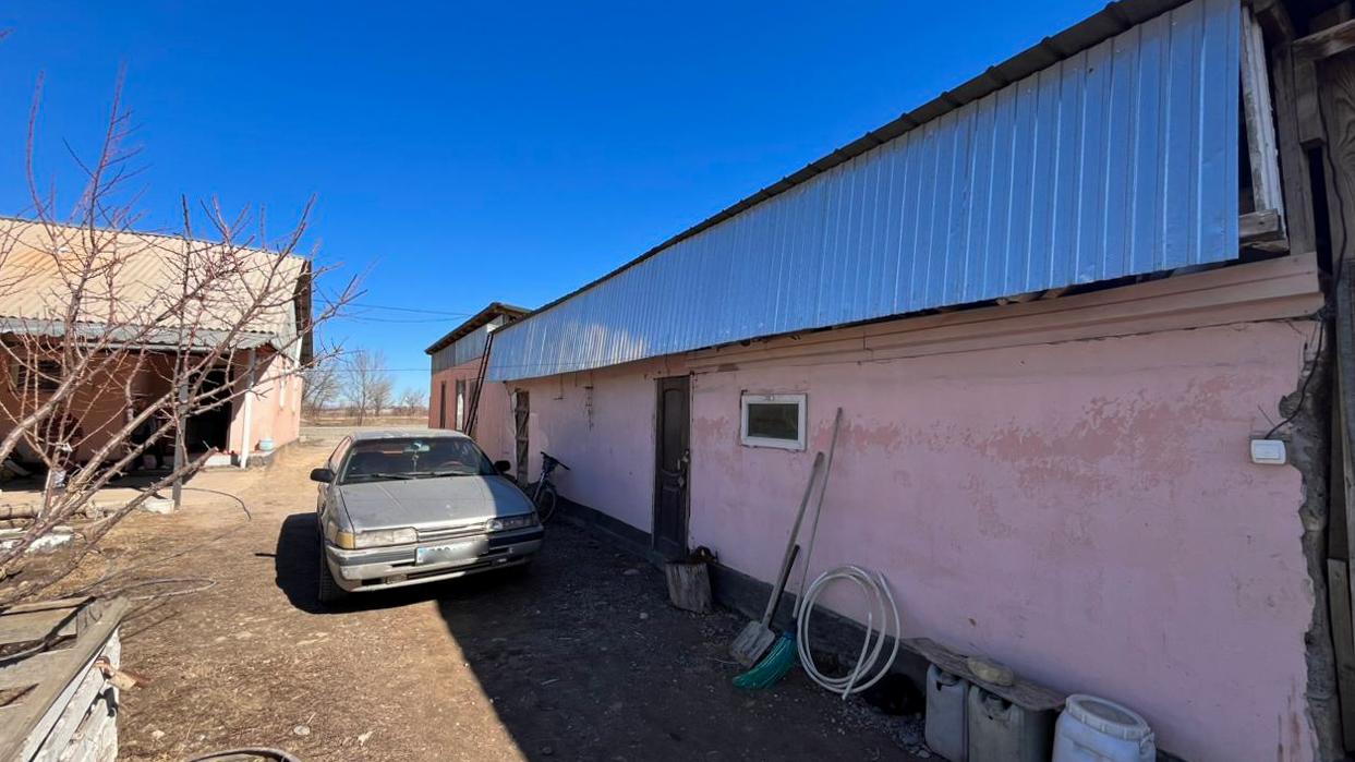 4-комнантный квартира, 114.0 м²,Кулжабеков за 19 000 000