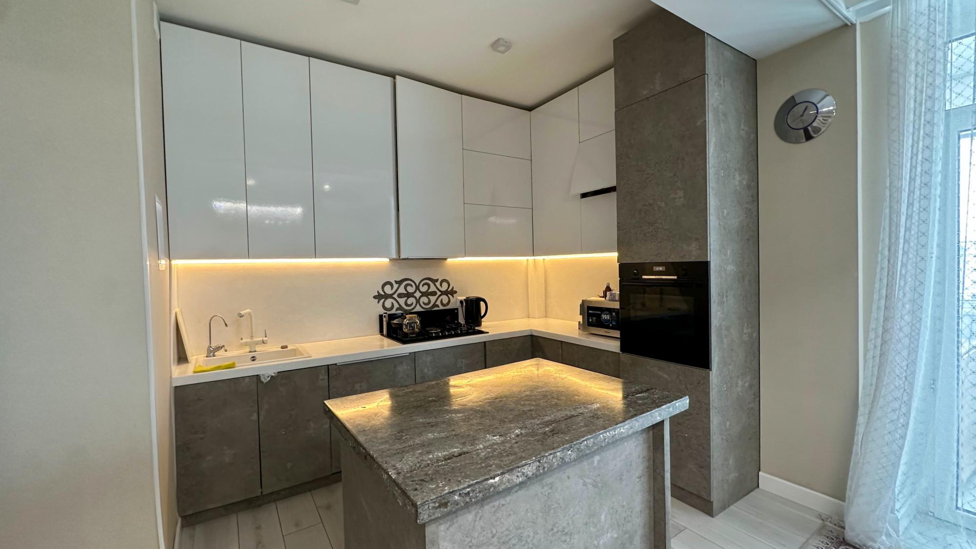 4-комнантная квартира, 164.0 м²,Жана Гарышкер за 95 000 000