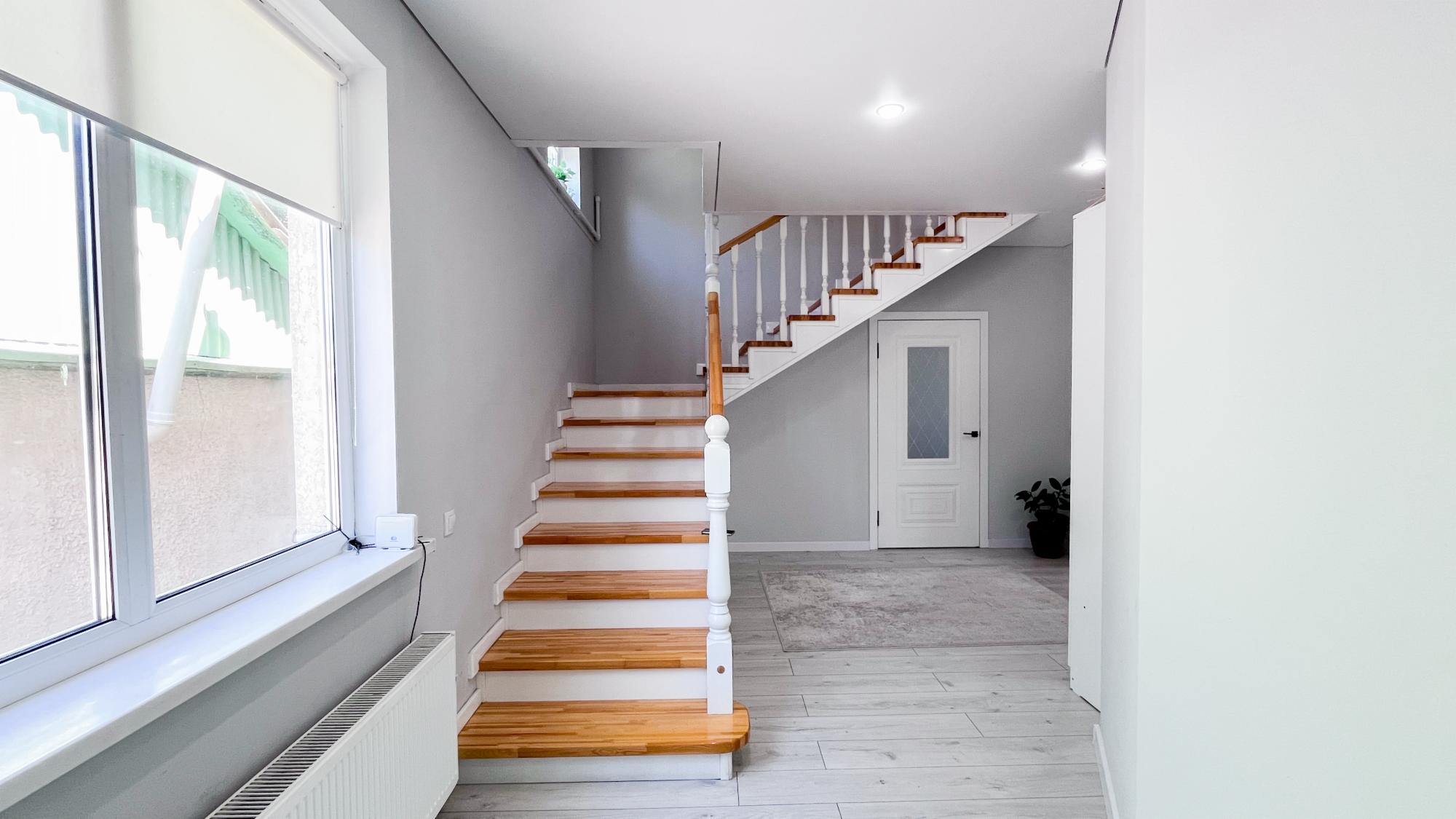 6-комнантный квартира, 170.5 м²,Нахимова за 65 000 000