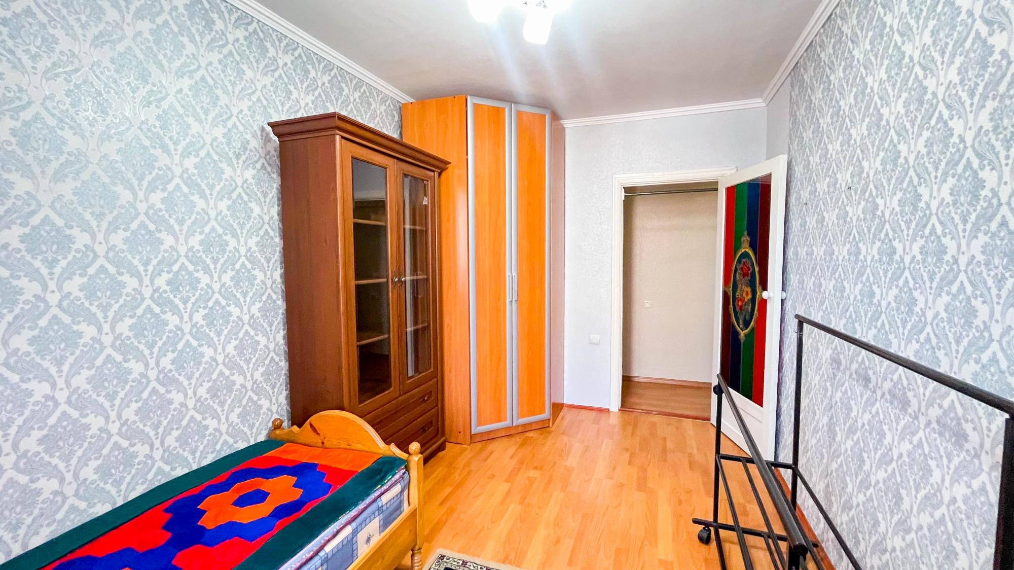 3-комнантная квартира, 65.0 м²,Радищева за 26 000 000