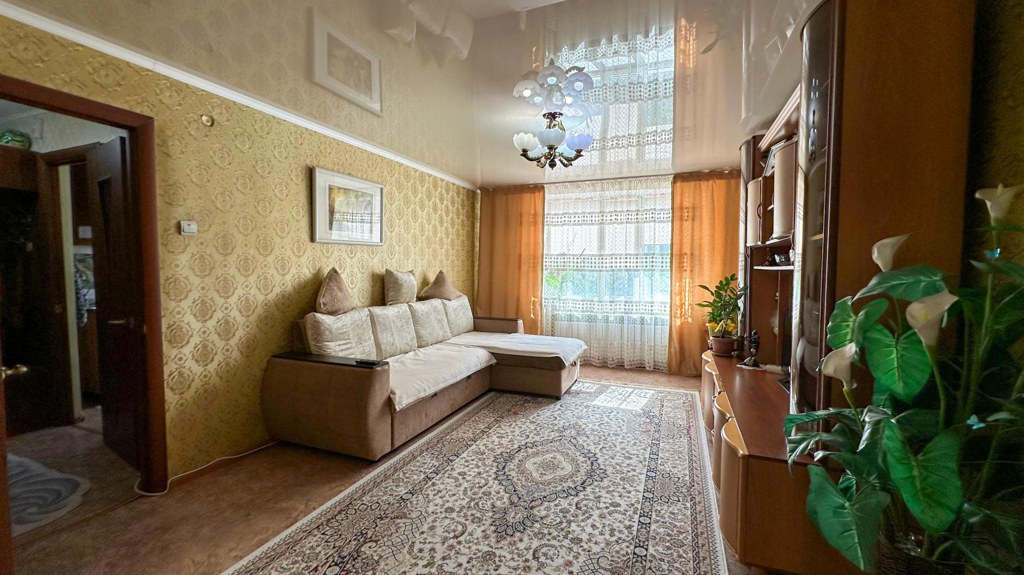 4-комнантная квартира, 71.0 м²,5 мкр за 25 000 000